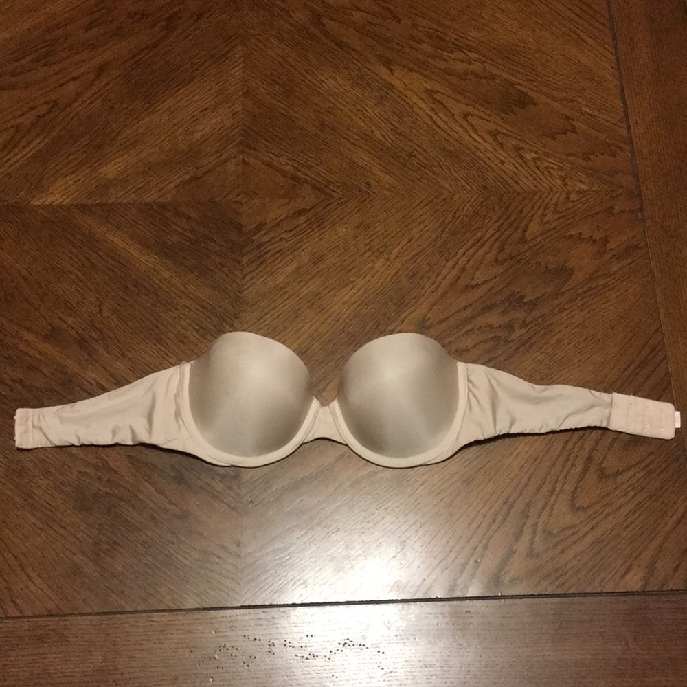 Nude strapless bra